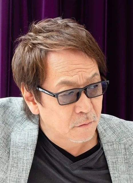 堀内贤雄