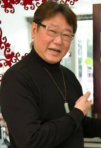 周宁（配音演员）