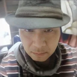 广真希