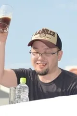 金子拓