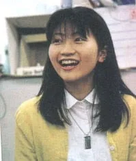麻绩村真由子