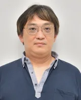 尾崎隆晴