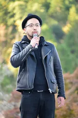 黑崎豪