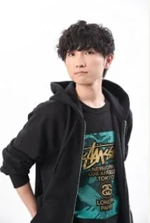 秋叶佑